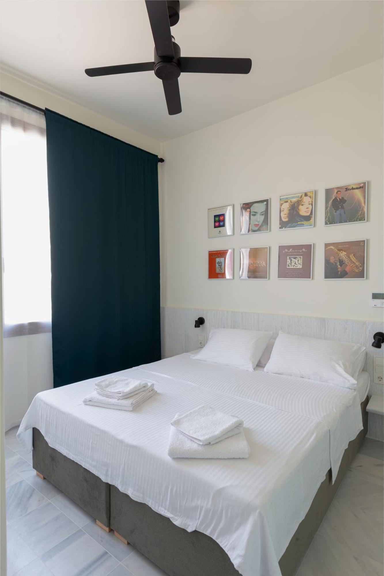 Mooeve Exarchia Apartment เอเธนส์ ภายนอก รูปภาพ