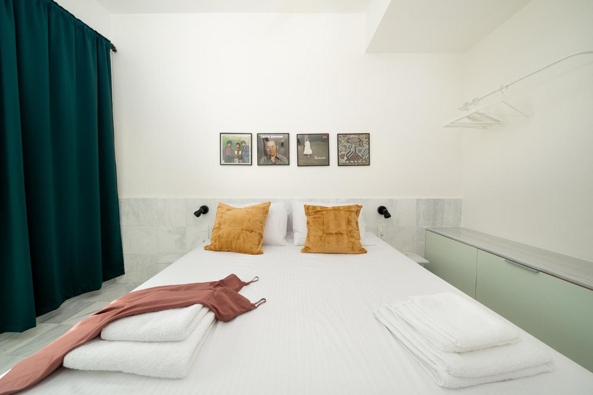 Mooeve Exarchia Apartment เอเธนส์ ภายนอก รูปภาพ